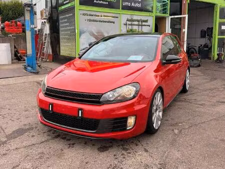 Volkswagen Golf GTI 2.0