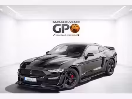 Ford Mustang Fastback V6 3.7