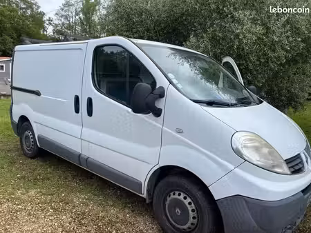 Renault Trafic dCi 90