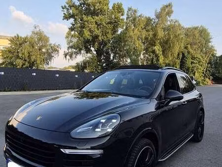 Porsche Cayenne S V8 4.2 385 Platinum 4x4