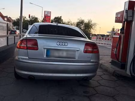 Audi A8 V6 3.0 TDI quattro