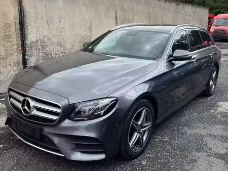 Mercedes-Benz Classe E E 300 2.0 211