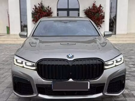 BMW Série 7 745e 3.0 394