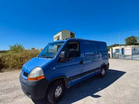 Renault Master 2.5 dCi 100