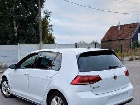 Volkswagen Golf 1.5 TSI 150 R-Line