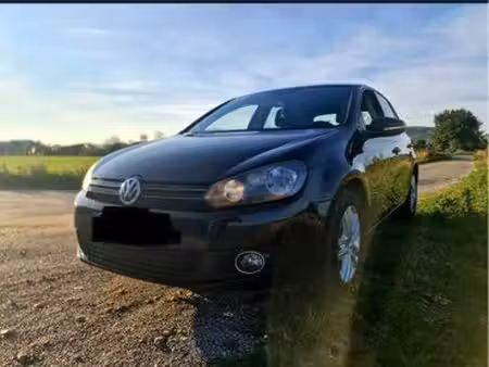 Volkswagen Golf 2.0 TDI 140