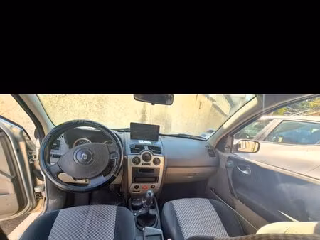 Renault Mégane 1.4 98