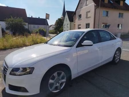 Audi A4 1.8 TFSI 120 Ambiente