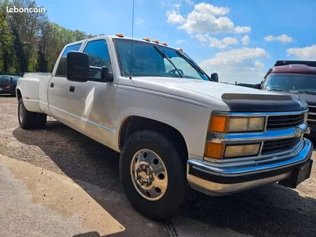 Chevrolet C3500 V8 7.4