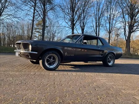 Ford Mustang 