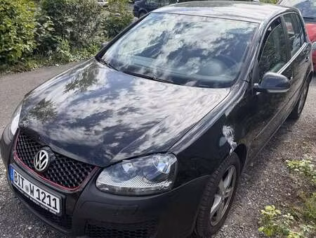 Volkswagen Golf 1.9 TDI 105