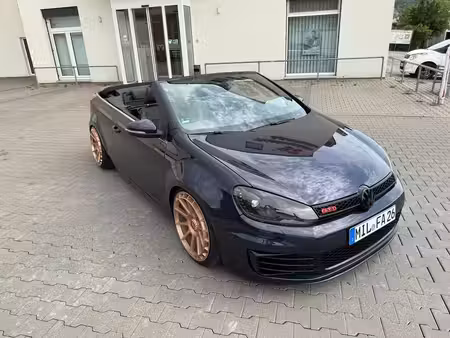Volkswagen Golf 2.0 TDI 140