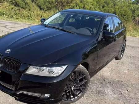 BMW Série 3 318i 2.0 143