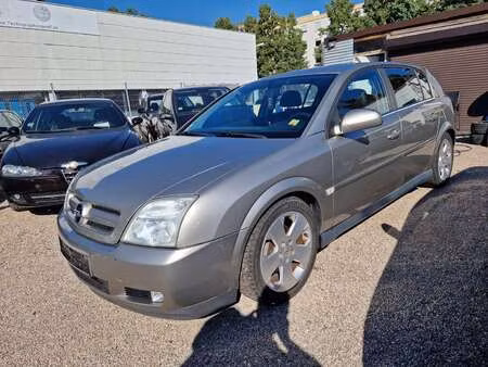 Opel Signum 2.2 155 Elegance