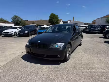 BMW Série 3 318i 2.0 129