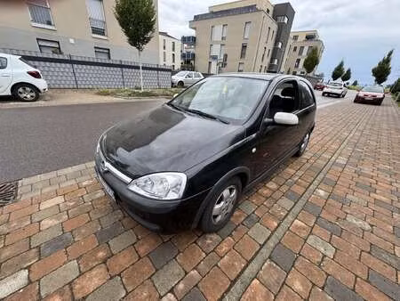 Opel Corsa 1.2 75 Njoy
