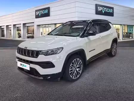Jeep Compass 4XE 1.3 240 Summit 4x4