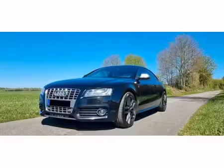 Audi A5 S5 V8 4.2 FSI 354 quattro