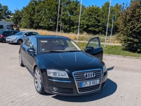 Audi A8 W12 6.0 450 Avus quattro