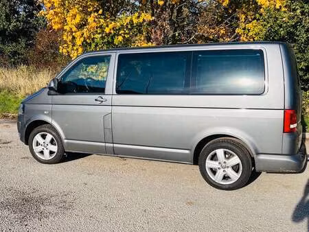 Volkswagen Transporter T5 2.0 TDI 140