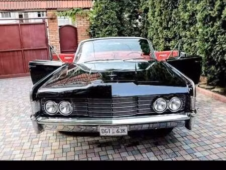 Lincoln Continental V8 7.5