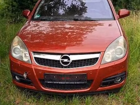 Opel Vectra 2.2 155 Edition Plus