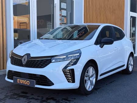 Renault Clio E-Tech 1.6 145 Evolution