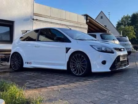 Ford Focus RS 2.5 305