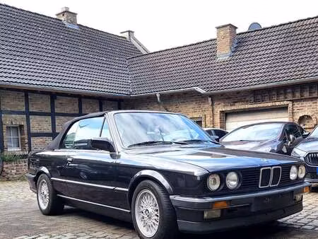 BMW Série 3 320i 2.0