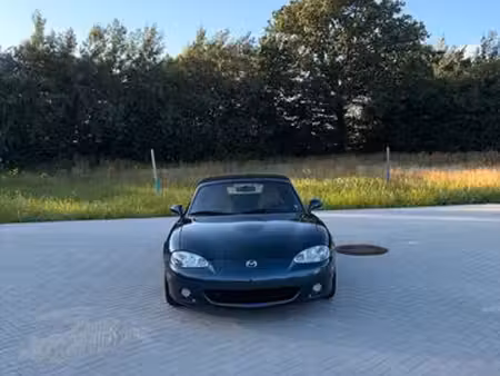Mazda MX5 1.6 110