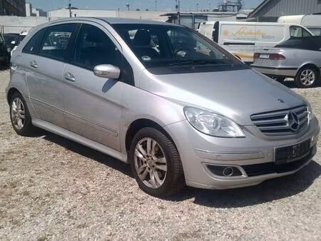 Mercedes-Benz Classe B B 200 2.0 136