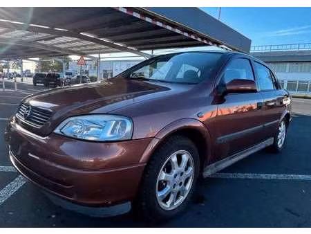 Opel Astra 1.6