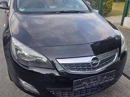 Opel Astra 1.4 120 Design Edition