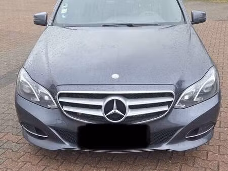 Mercedes-Benz Classe E E 250 2.1 150 Avantgarde