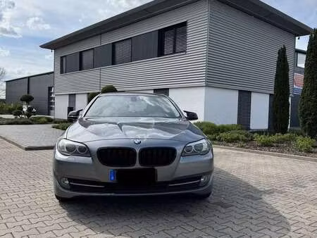 BMW Série 5 525d 3.0 204