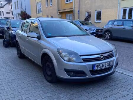 Opel Astra 1.6 105 Edition