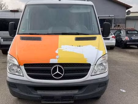 Mercedes-Benz Sprinter 129