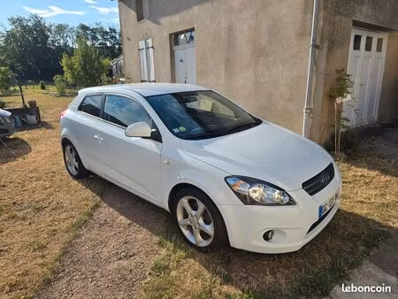 Kia Ceed 2.0 143 Sport