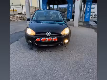 Volkswagen Golf 2.0 TDI 140
