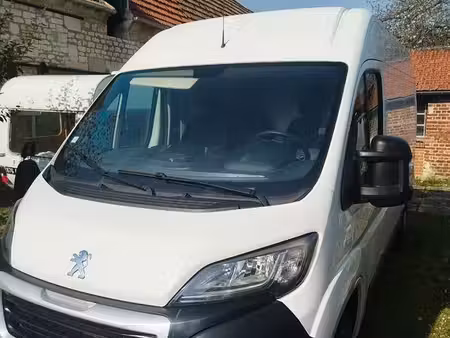 Peugeot Boxer 2.2 HDi 140