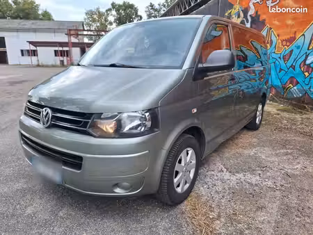Volkswagen Transporter T5 2.0 TDI 140