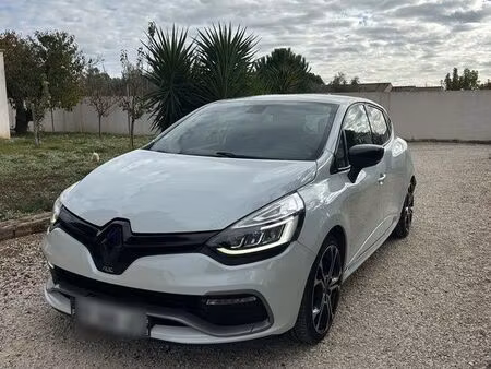 Renault Clio RS Trophy 1.6 T 220