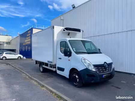 Renault Master 2.3 dCi 165