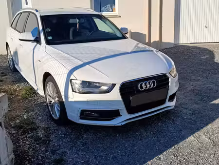 Audi A4 2.0 TDI 150 S line