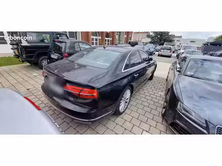 Audi A8 V6 3.0 TDI 258 quattro