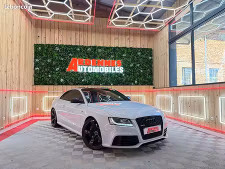 Audi A5 RS5 V8 4.2 FSI 450 quattro