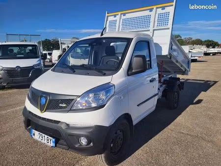 Piaggio Porter 82