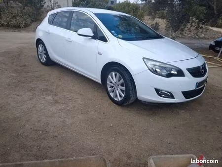 Opel Astra 1.7 CDTI 125