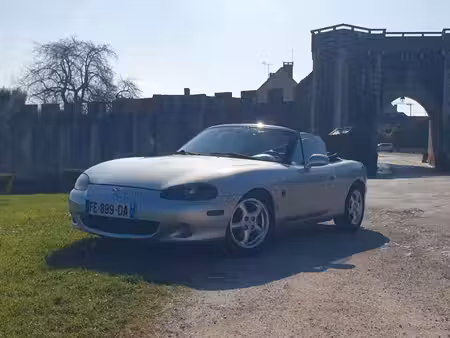 Mazda MX5 1.8 145