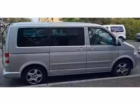 Volkswagen Transporter T5 2.5 TDI 174